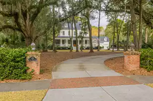 476 Elfes Field Ln, Charleston, SC 29492 - Photo 3