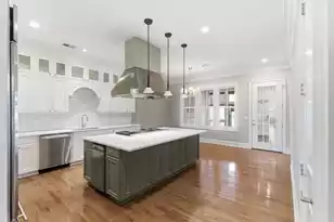 205 Delahow St, Charleston, SC 29492 - Photo 11