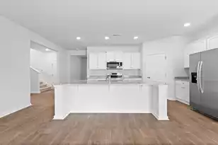 8 Castle Hl Dr, Yemassee, SC 29945 - Photo 3