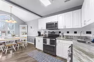 3540 Hunters Oak Ln, Johns Island, SC 29455 - Photo 7