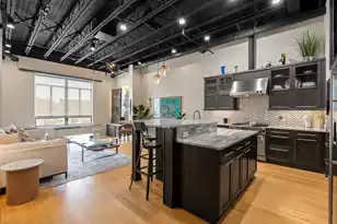 517 King St #11, Charleston, SC 29403 - Photo 3