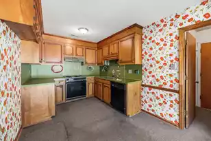 219 Foxborough Rd, Goose Creek, SC 29445 - Photo 5