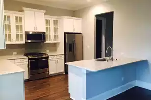 1483 Hollenberg Ln, Mount Pleasant, SC 29466 - Photo 17