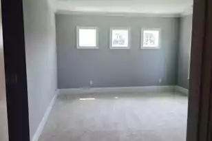 1483 Hollenberg Ln, Mount Pleasant, SC 29466 - Photo 11