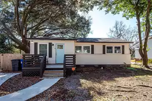 1511 Larry St, North Charleston, SC 29406 - Photo 1