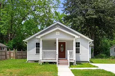 565 Louis Street, Orangeburg, SC 29115 - Photo 1