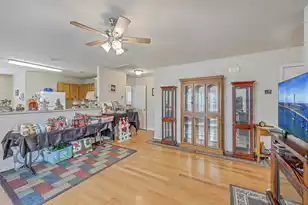 139 Coosawatchie St, Summerville, SC 29485 - Photo 11