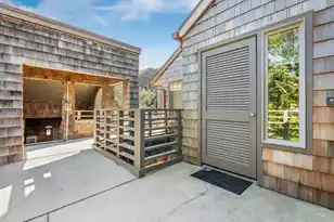 4424 Sea Forest Dr, Kiawah Island, SC 29455 - Photo 3