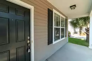 3660 Locklear Ln, Mount Pleasant, SC 29466 - Photo 3