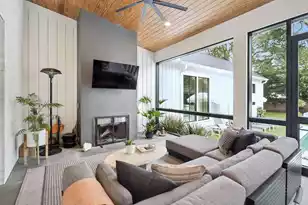 1027 Lakeview Dr, Mount Pleasant, SC 29464 - Photo 67