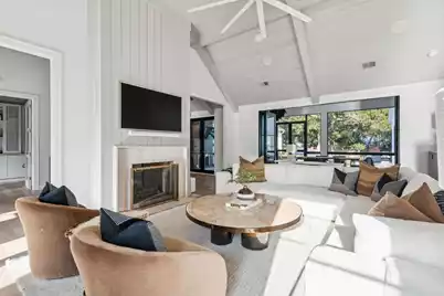 1027 Lakeview Drive, Mount Pleasant, SC 29464 - Photo 19