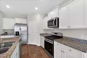 110 Itasca Dr, Summerville, SC 29483 - Photo 11