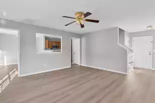 131 Patriot Ln, Summerville, SC 29486 - Photo 5