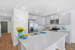 4692 Palm View Cir, North Charleston, SC 29418 - Photo 3