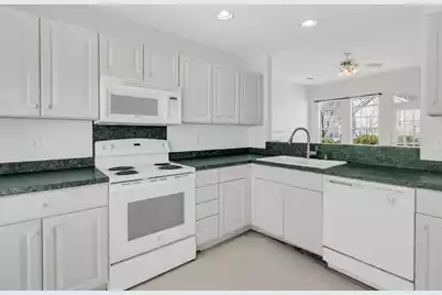 2717 Palmetto Hall Boulevard, Mount Pleasant, SC 29466 - Photo 17