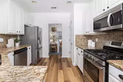 7552 Hawks Circle, Hanahan, SC 29410 - Photo 9