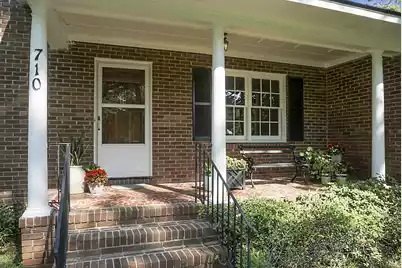 710 Magnolia Street S, Summerville, SC 29483 - Photo 3