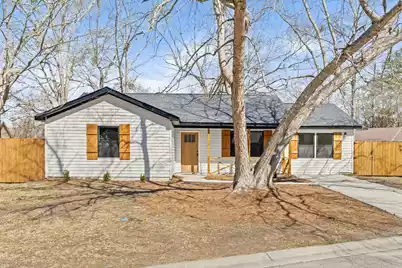 418 Carolina Circle, Ladson, SC 29456 - Photo 3