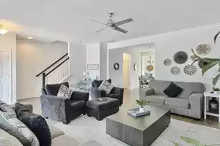 1398 Fox Creek Ln, Mount Pleasant, SC 29466 - Photo 5