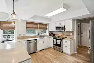 1427 Diamond Blvd, Mount Pleasant, SC 29466 - Photo 17