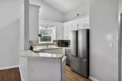 112 Pipestone Drive, Summerville, SC 29485 - Photo 11