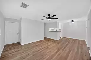 341 Coleman Blvd W, Mount Pleasant, SC 29464 - Photo 3