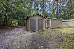 341 Coleman Blvd W, Mount Pleasant, SC 29464 - Photo 23