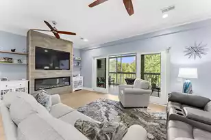 1604 Hopeman Ln, Mount Pleasant, SC 29466 - Photo 3