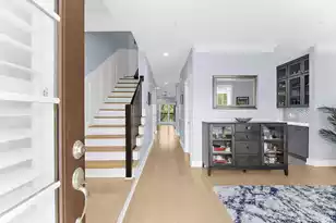 1604 Hopeman Ln, Mount Pleasant, SC 29466 - Photo 5