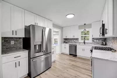 1129 Quail Drive, Charleston, SC 29412 - Photo 5