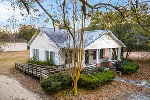 219 Main Street W, Moncks Corner, SC 29461 - Photo 7