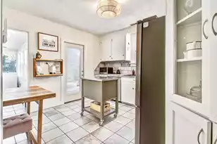 225 Plymouth Ave, Charleston, SC 29412 - Photo 13