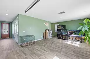 359 Bering Ln, Summerville, SC 29486 - Photo 5