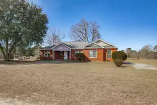 111 Heyblanchwell Ln, Orangeburg, SC 29118 - Photo 1