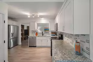 2019 Armory Dr, Mount Pleasant, SC 29466 - Photo 21