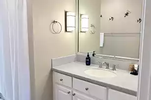 958 Cottingham Dr, Mount Pleasant, SC 29464 - Photo 17