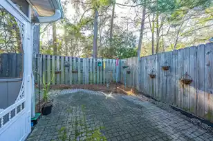 1627 Dexter Ln, Charleston, SC 29412 - Photo 7