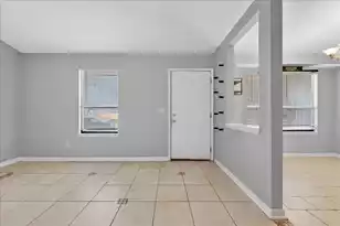 203 Tabby Creek Cir, Summerville, SC 29486 - Photo 5