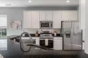 5177 Liberty Park Circle E, North Charleston, SC 29405 - Photo 15