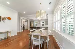 419 King St, Mount Pleasant, SC 29464 - Photo 11