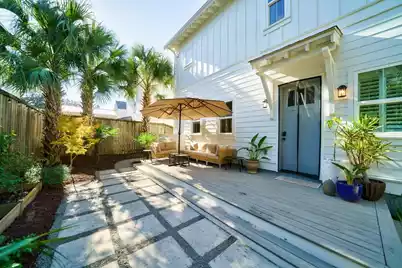 419 King Street, Mount Pleasant, SC 29464 - Photo 81