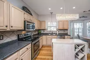 180 Historic Dr, Mount Pleasant, SC 29464 - Photo 13