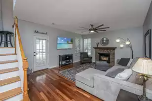 180 Historic Dr, Mount Pleasant, SC 29464 - Photo 9