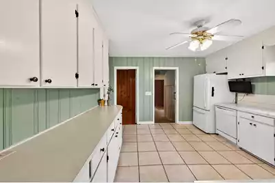 18 Chestnut Avenue, Denmark, SC 29042 - Photo 17