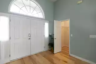 1817 Great Hope Dr, Mount Pleasant, SC 29466 - Photo 9