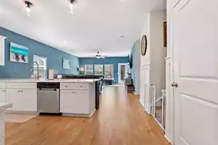 218 Granton Edge Ln, Summerville, SC 29486 - Photo 7