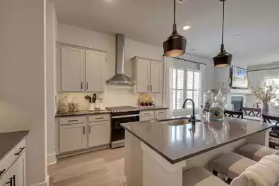 117 Crimson Street, Summerville, SC 29486 - Photo 9