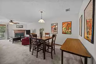 1715 Greystone Blvd, Mount Pleasant, SC 29464 - Photo 3