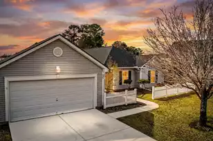 133 Savannah River Dr, Summerville, SC 29485 - Photo 1