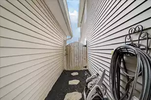 322 Seneca River Dr, Summerville, SC 29485 - Photo 11